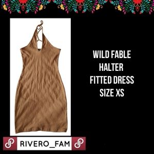 WILD FABLE | HALTER FITTED DRESS| SIZE XS